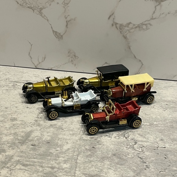 Set of 5 Vintage Classic Diecast Toy Cars Hong Kong and Macau - Picture 10 of 16